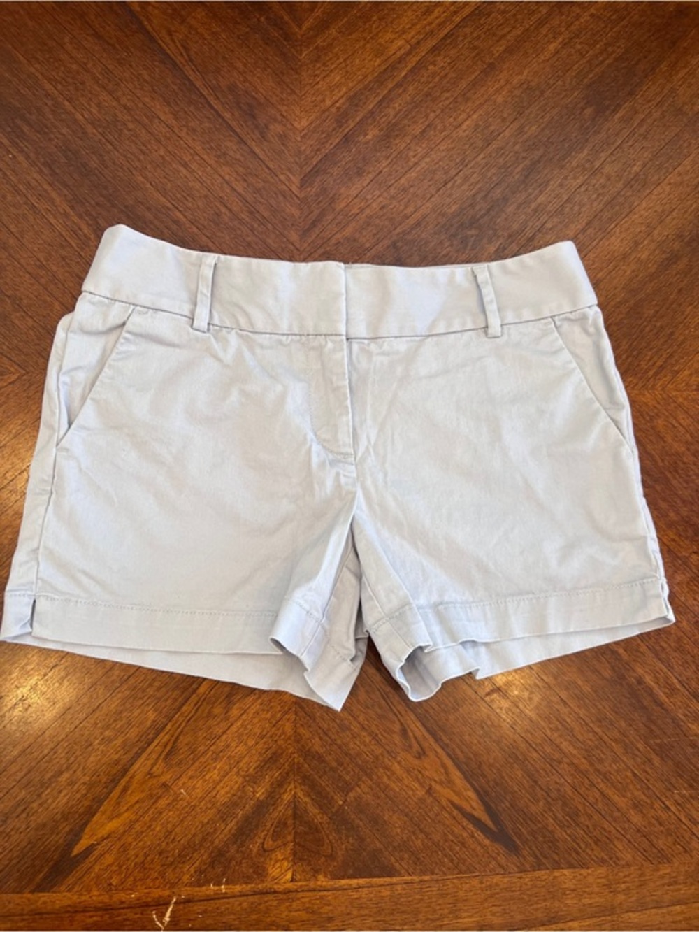 LOFT Light Gray Women's The Riviera Shorts Great Condition